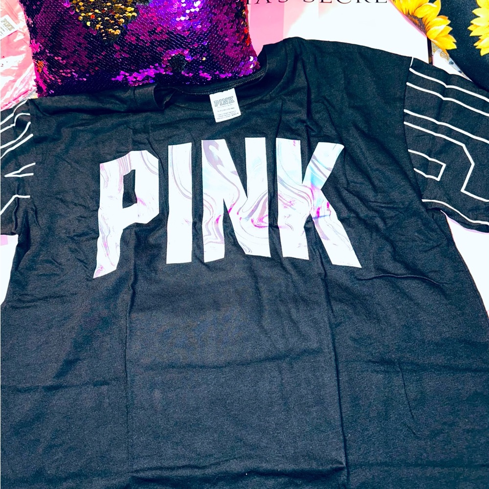 VS PINK Size Small NEW 😍